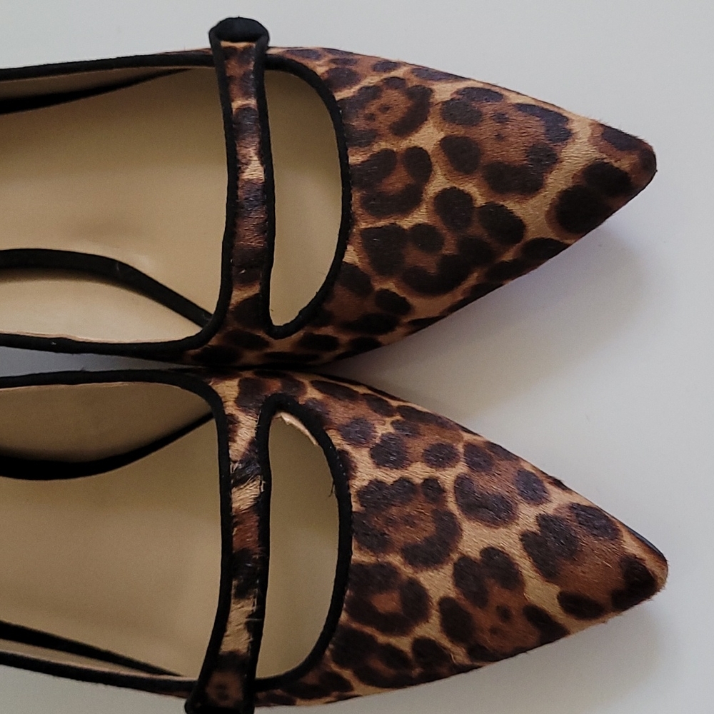 Shoes - Picture 2 of 4